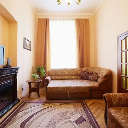 театральная , 23 2х ком в историческом центре Apartamento