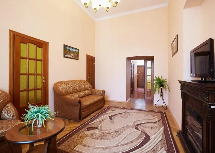 Apartamento театральная , 23 2х ком в историческом центре *